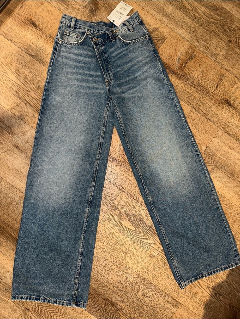 ZARA TRF HIGH-WAIST CROSSOVER WAIST WIDE LEG JEANS Jeans